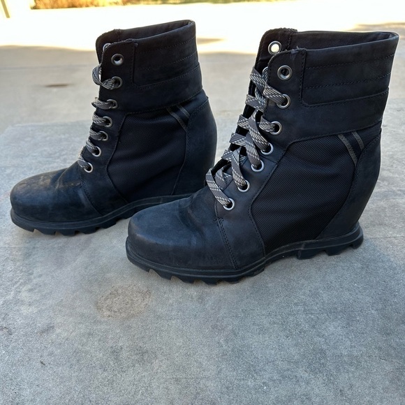 Sorel Women's Joan Of Arctic Wedge III Lexie Bootie Waterproof Size 10 - Picture 2 of 9